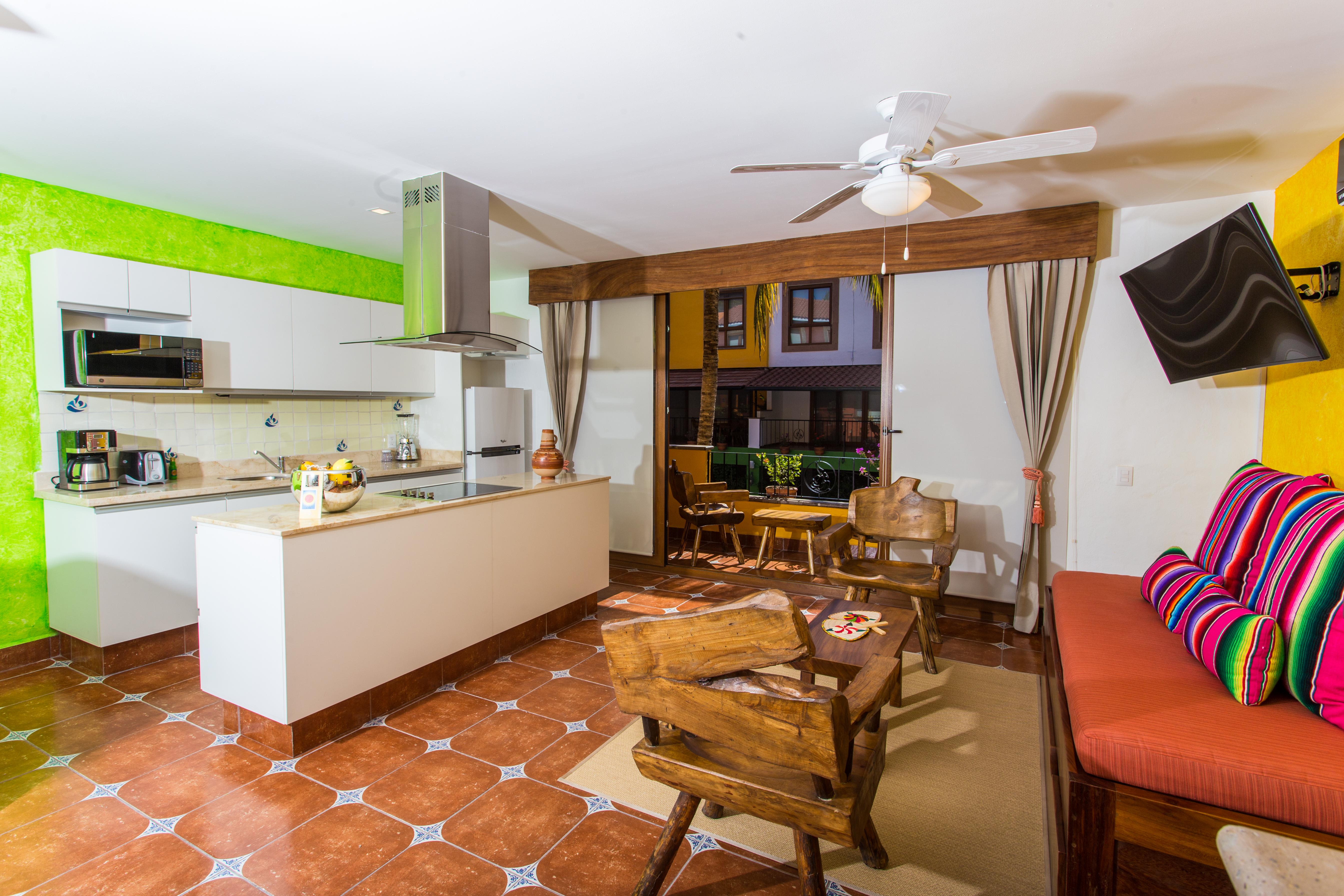Отель Casa Loteria -Pueblito Sayulita- Colorful, Family And Relax Experience With Private Parking And Pool Экстерьер фото