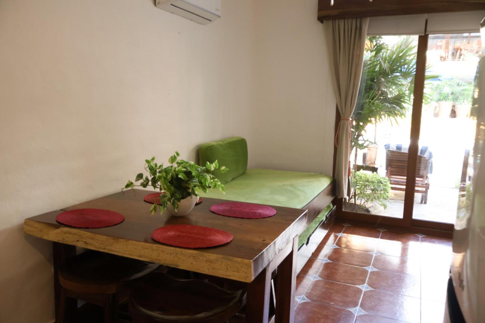 Отель Casa Loteria -Pueblito Sayulita- Colorful, Family And Relax Experience With Private Parking And Pool Экстерьер фото